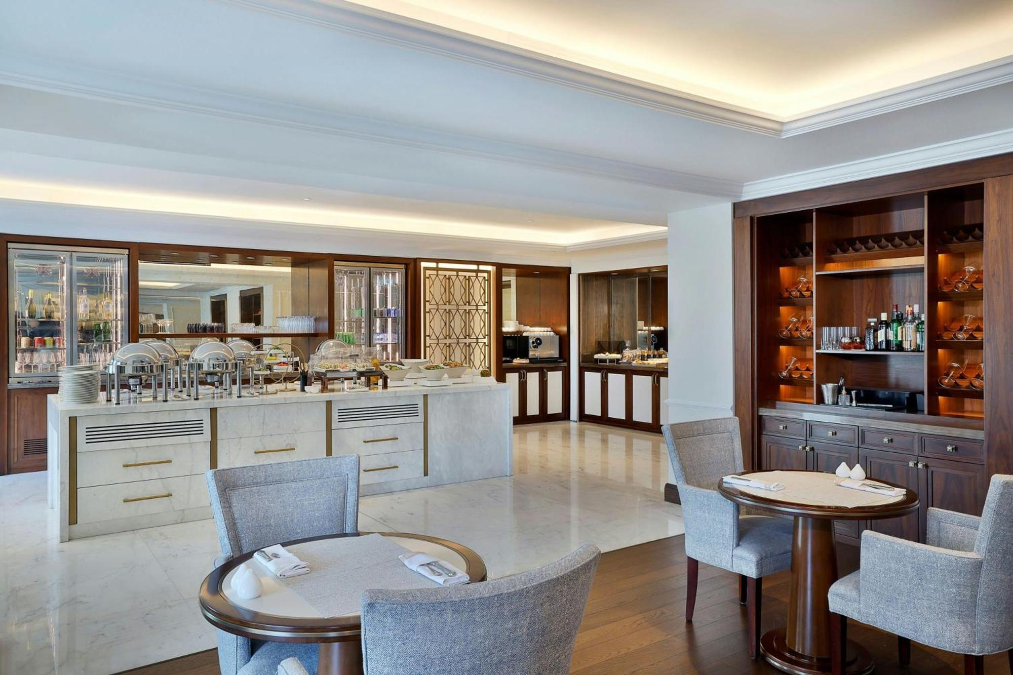 The Ritz-Carlton, Amman Hotel Exterior photo The Club Lounge at the InterContinental London The O2
