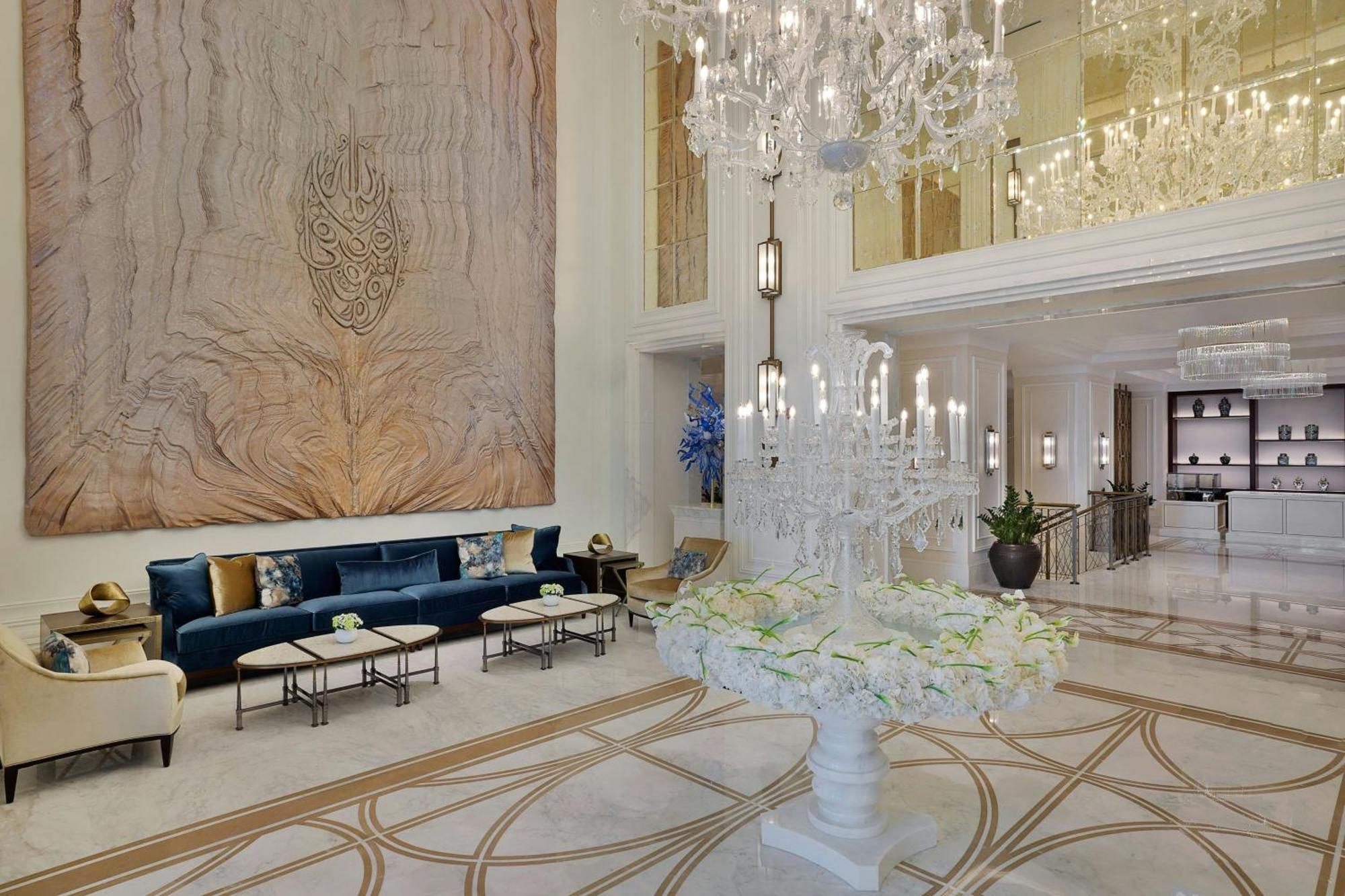 The Ritz-Carlton, Amman Hotel Exterior photo The lobby of the hotel